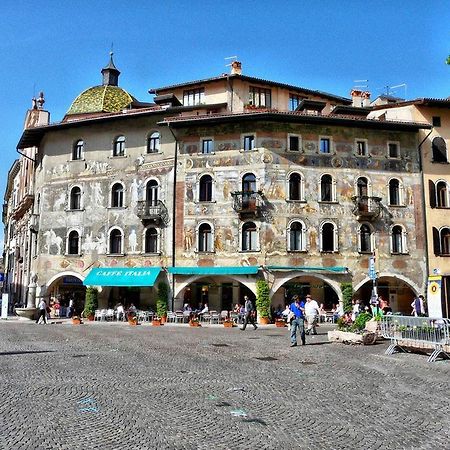 B&B Al Palazzo Malfatti Тренто Экстерьер фото